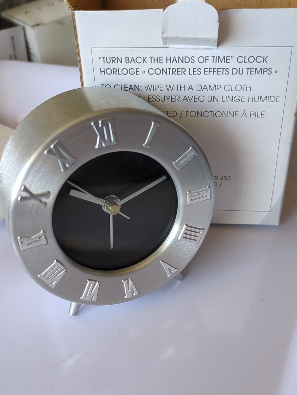 ☀️VTG 2005 Avon Turn Back The Hands Of Time Travel Clock NIB